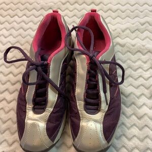 Tommy Hilfinger Leather Upper Sneakers